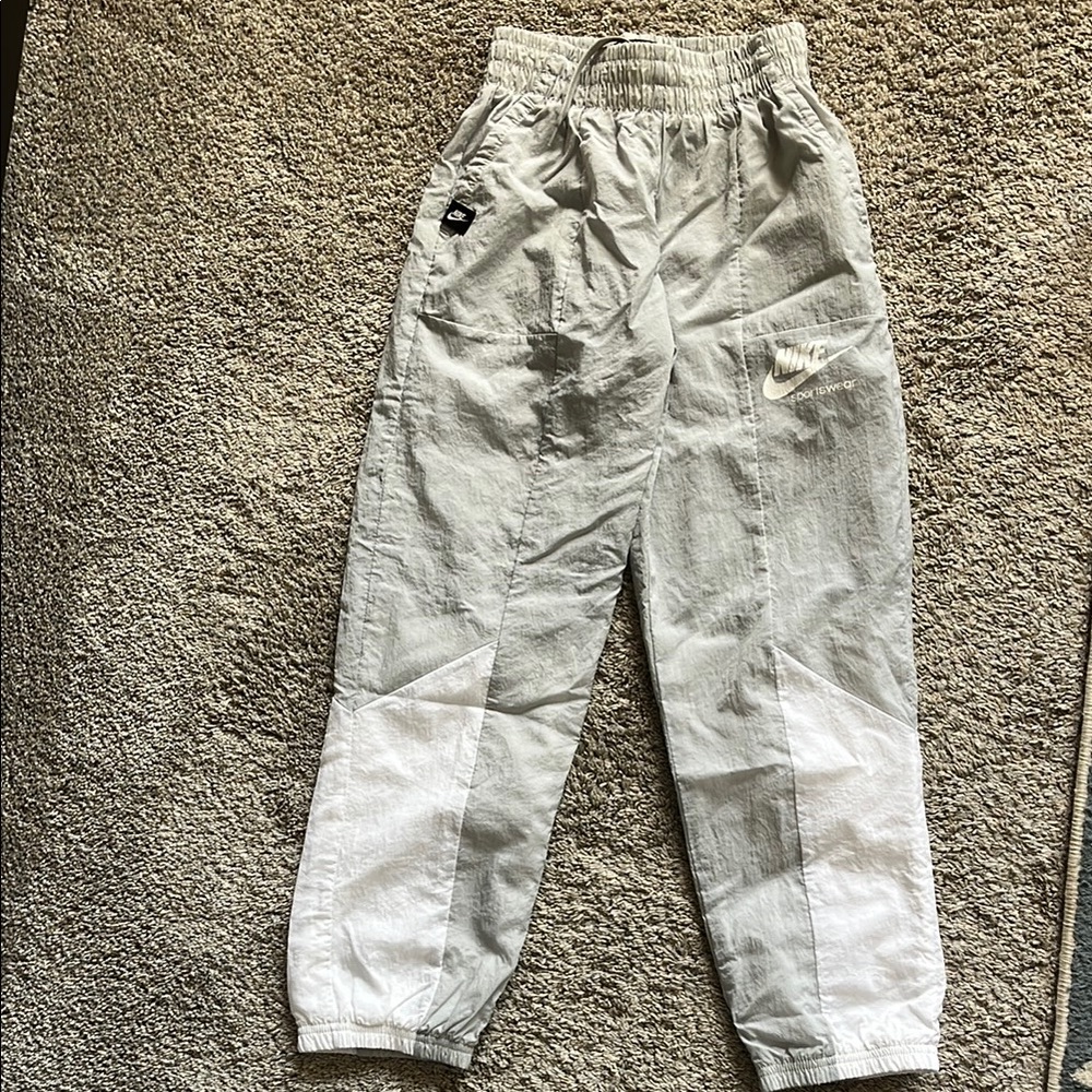 Nike Light Gray and White Track Pants- EUC